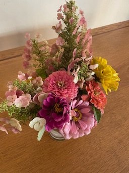 Pick N' Sip Bouquets Workshop