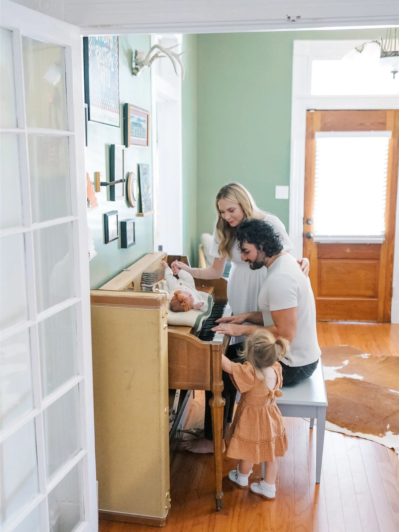 Love this sweet family and all the milestones I&rsquo;ve gotten to capture since their engagement 🥰