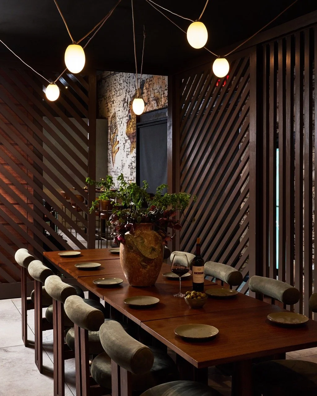 Ivory&Bone_Acapella_JoestPierre006 Large.jpeg