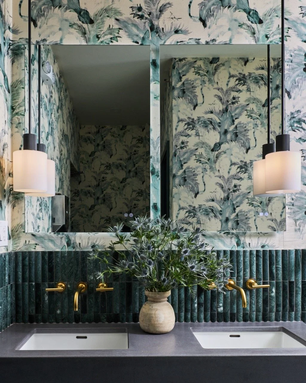 Ivory&Bone_Acapella_JoestPierre009 (1) Large.jpeg