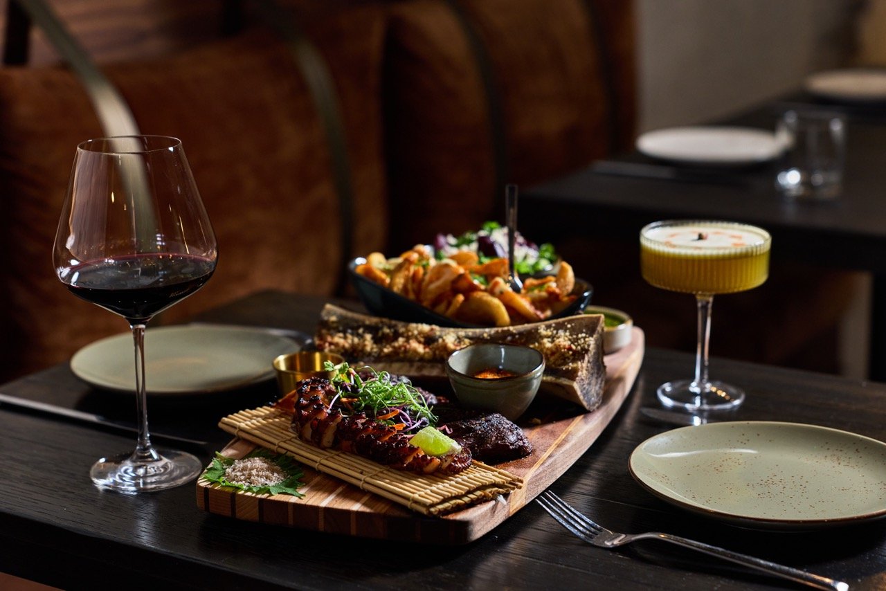 Ivory&Bone_Acapella_JoestPierre011 Large.jpeg