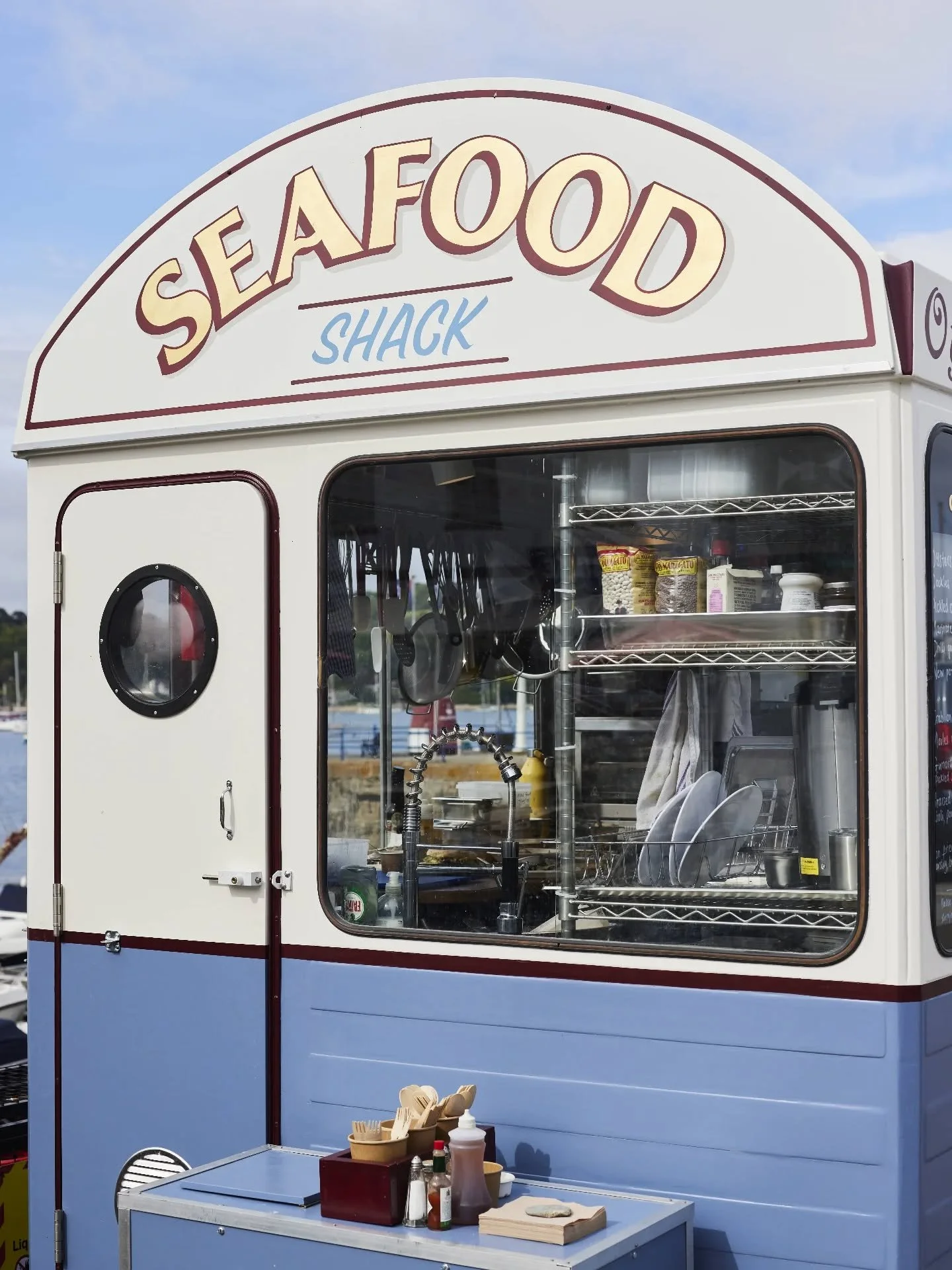 🦪 We're reopening on Thursday 2nd April! 🦀

Can't wait to get back on the quay and cooking some great local fish, shellfish and seaweeds! We've got lots of fun plans in the pipeline.

Chuffed to have @whipped_cornwall ice cream van down on the quay