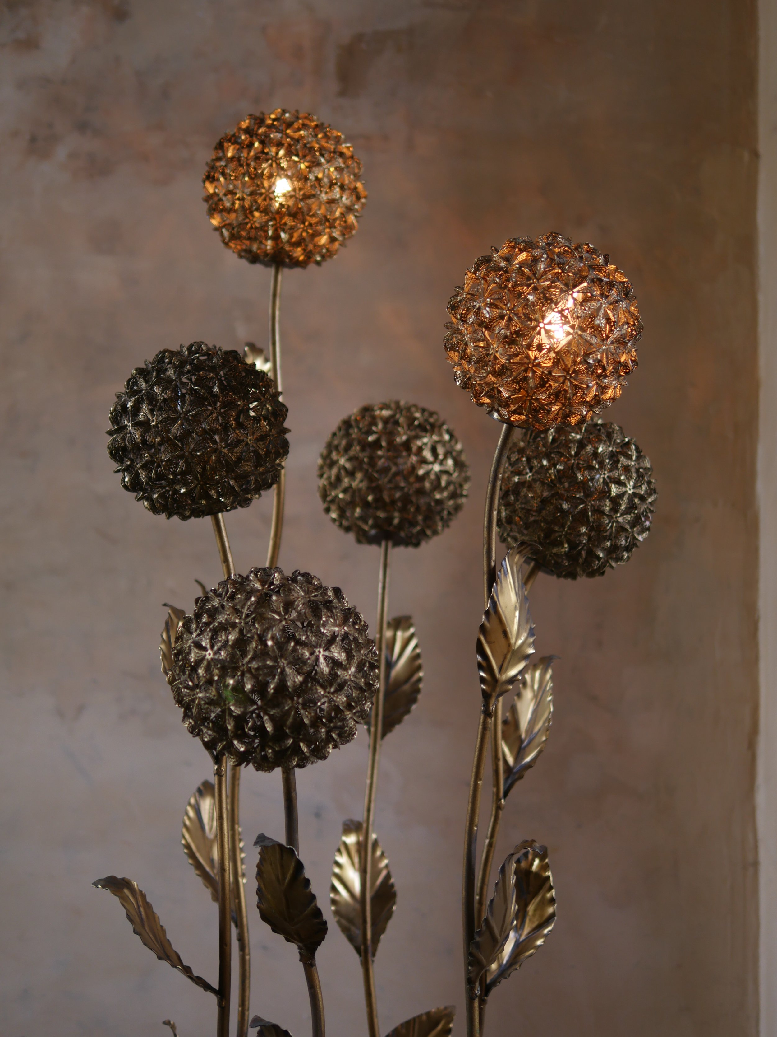 A_Cover_Italian_Hydrangea_Floor_Lamp_Two_Lights.JPG