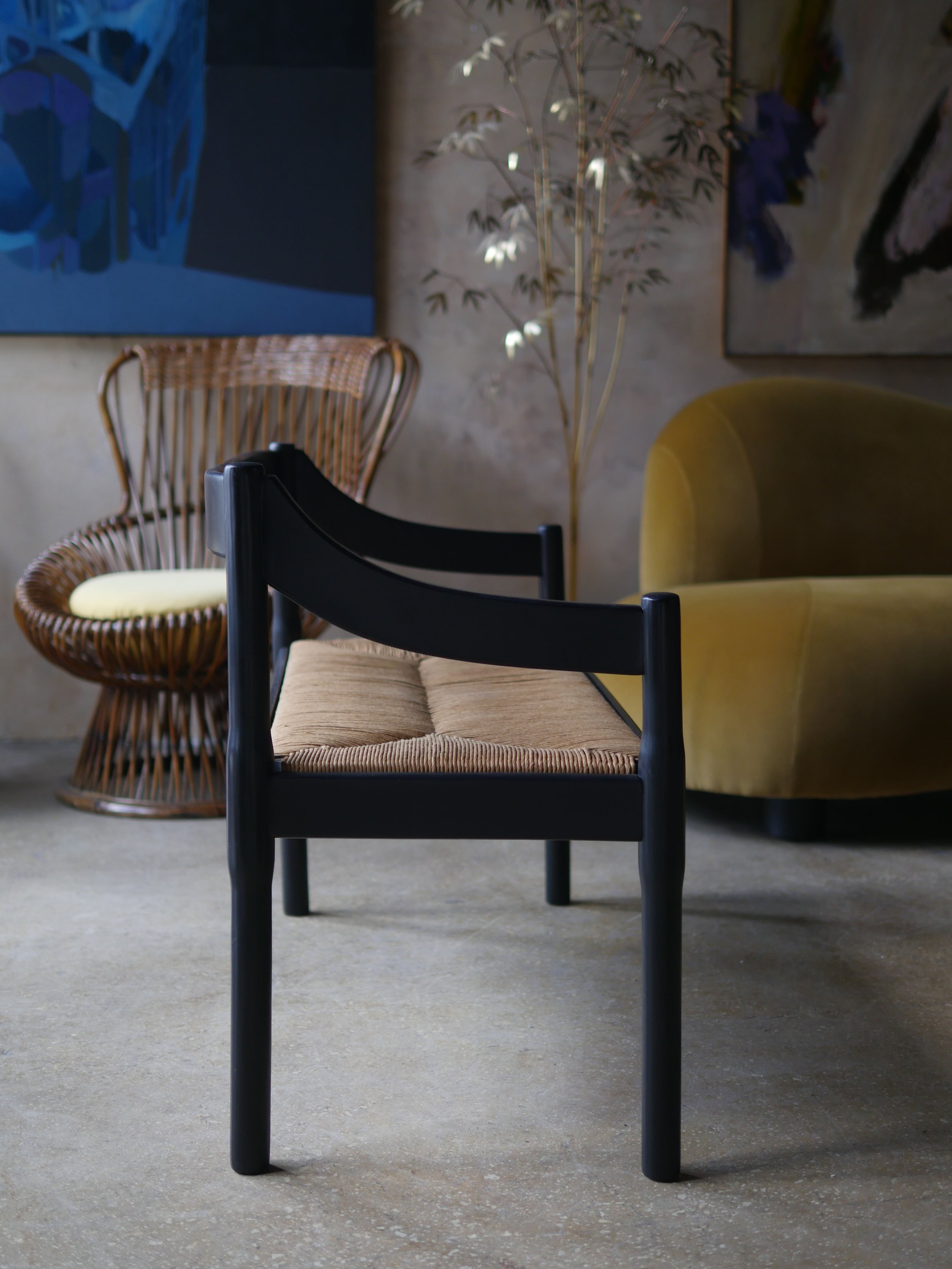 A_Cover_Cassina_Bench.jpg