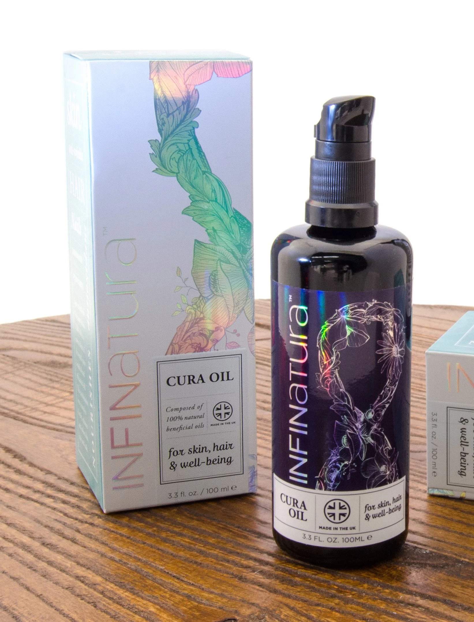 infinatura cura oil box and bottle design
