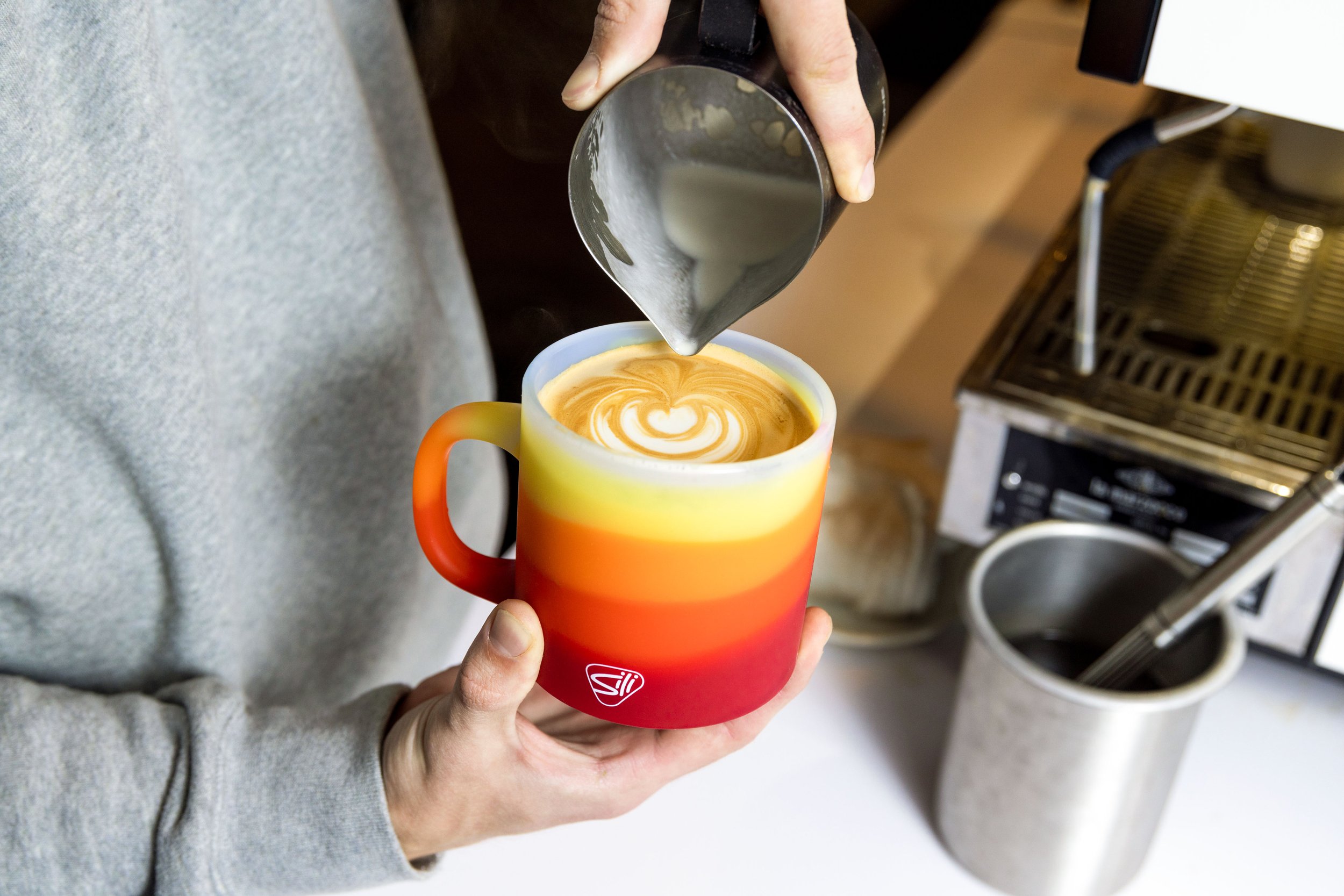 coffeeshop-handledmug_SNW9651.jpeg