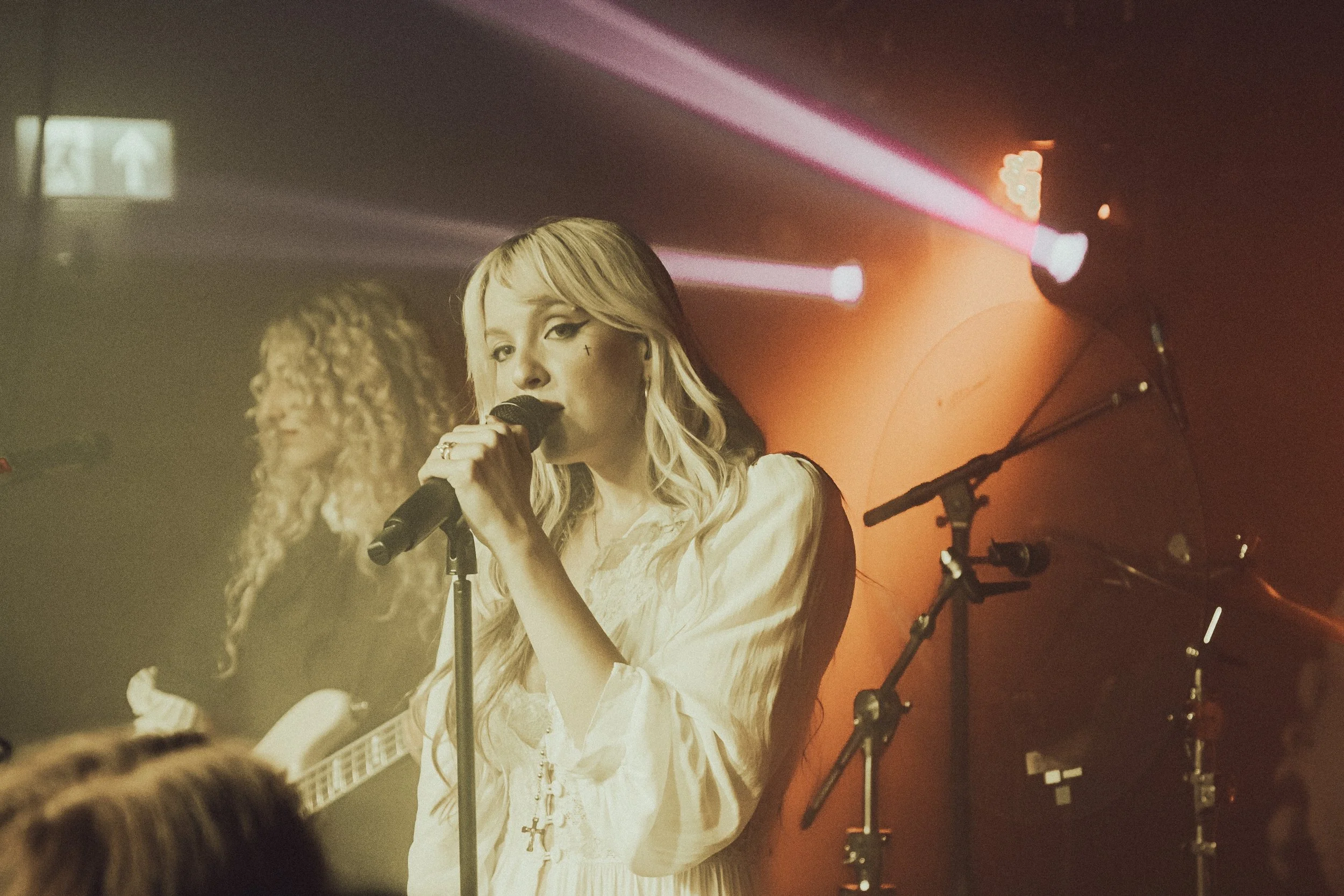 Sunday (1994) at Ulster Sports Club, Belfast (01/09/25) by @alyssaduffphotography