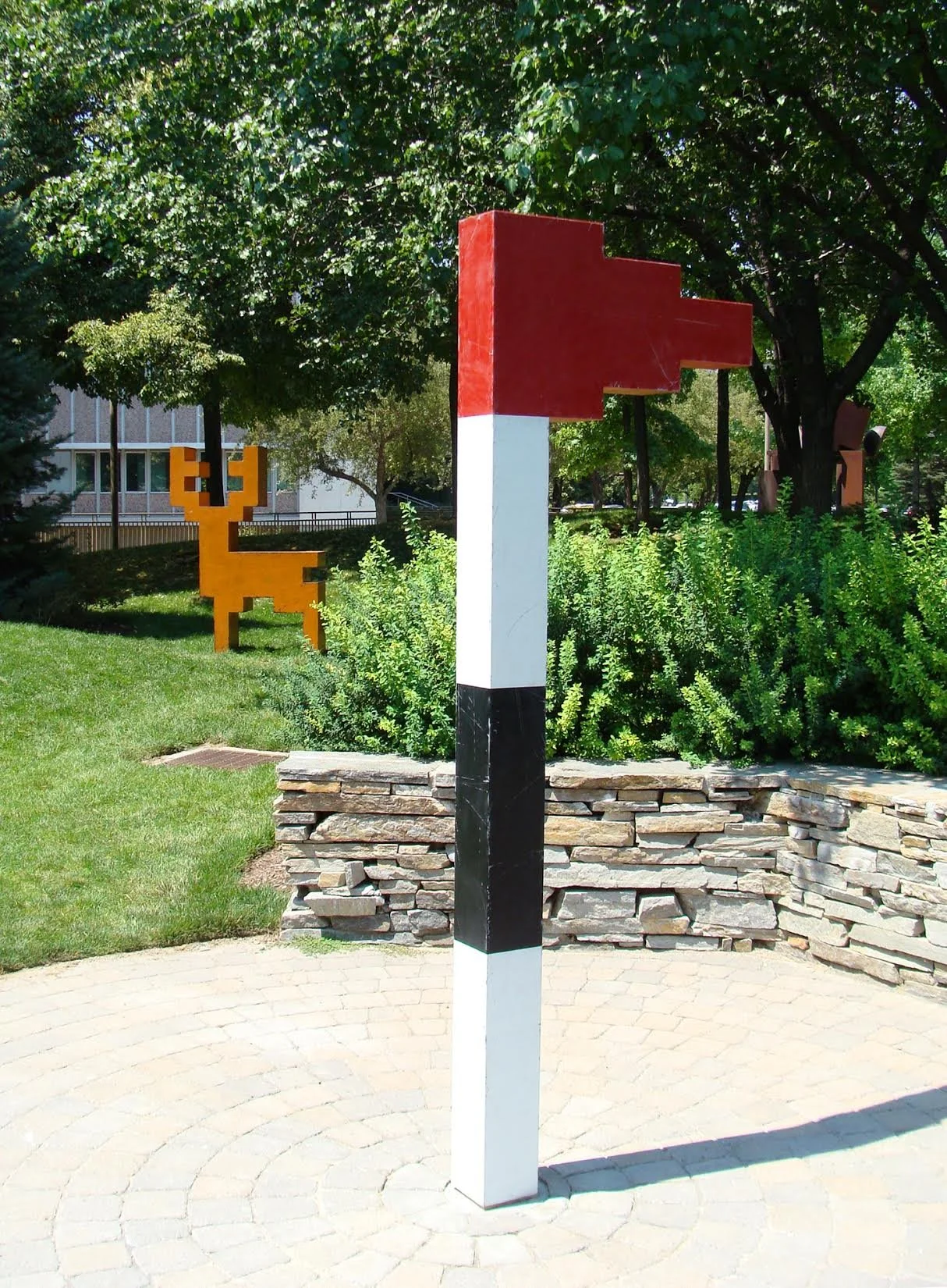 Mike Whiting | Golf Pin, 2018 | automotive paint, steel | 90 x 30 x 6 in. | $18,000