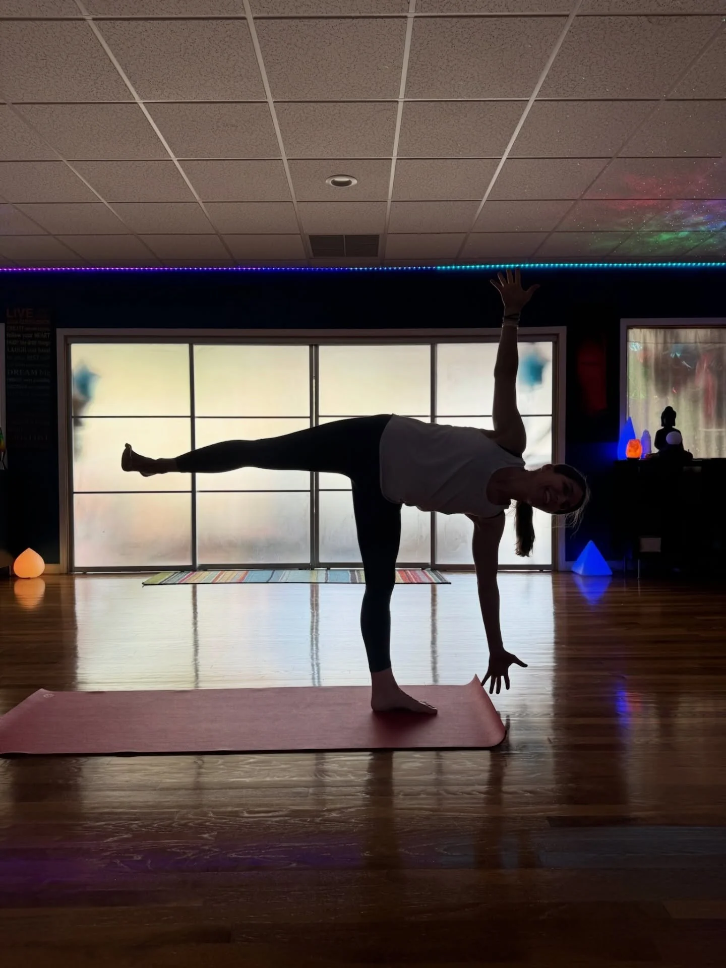 Rooted. Radiant. Expanding. 🌙

Half Moon is a practice in balance, grounding through one foot while reaching boldly into space. It asks for presence, strength, and trust all at once.

At Bombay Room, we move with intention, honoring both stability a