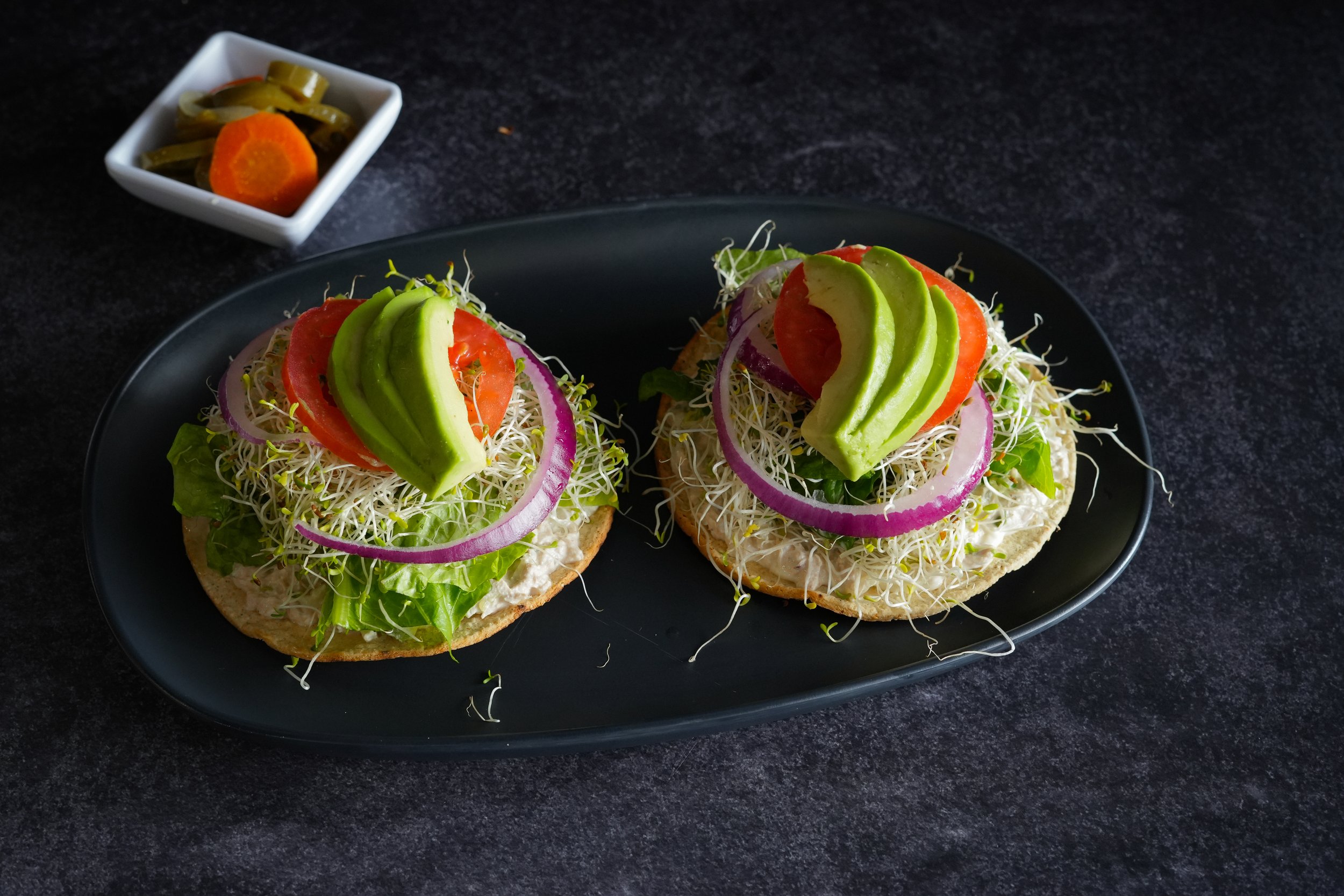 TOSTADAS DE ATÚN