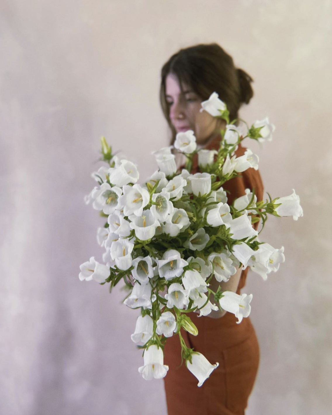 How to Choose Your Perfect Wedding Florist: A Comprehensive Guide for Couples