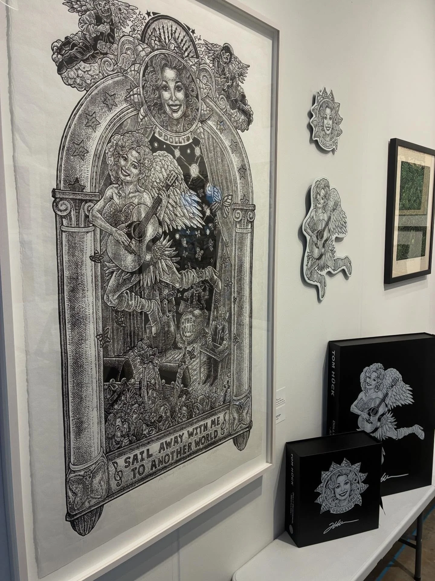 Hello DOLLY! Today is the final day at the Brooklyn Fine Art Print Fair at @powerhouse_arts.  Be sure to not miss your chance to stop by booth H1 and check out Tom H&uuml;ck&rsquo;s &ldquo;An Evening With The Dollies&rdquo; a brand new tribute to the