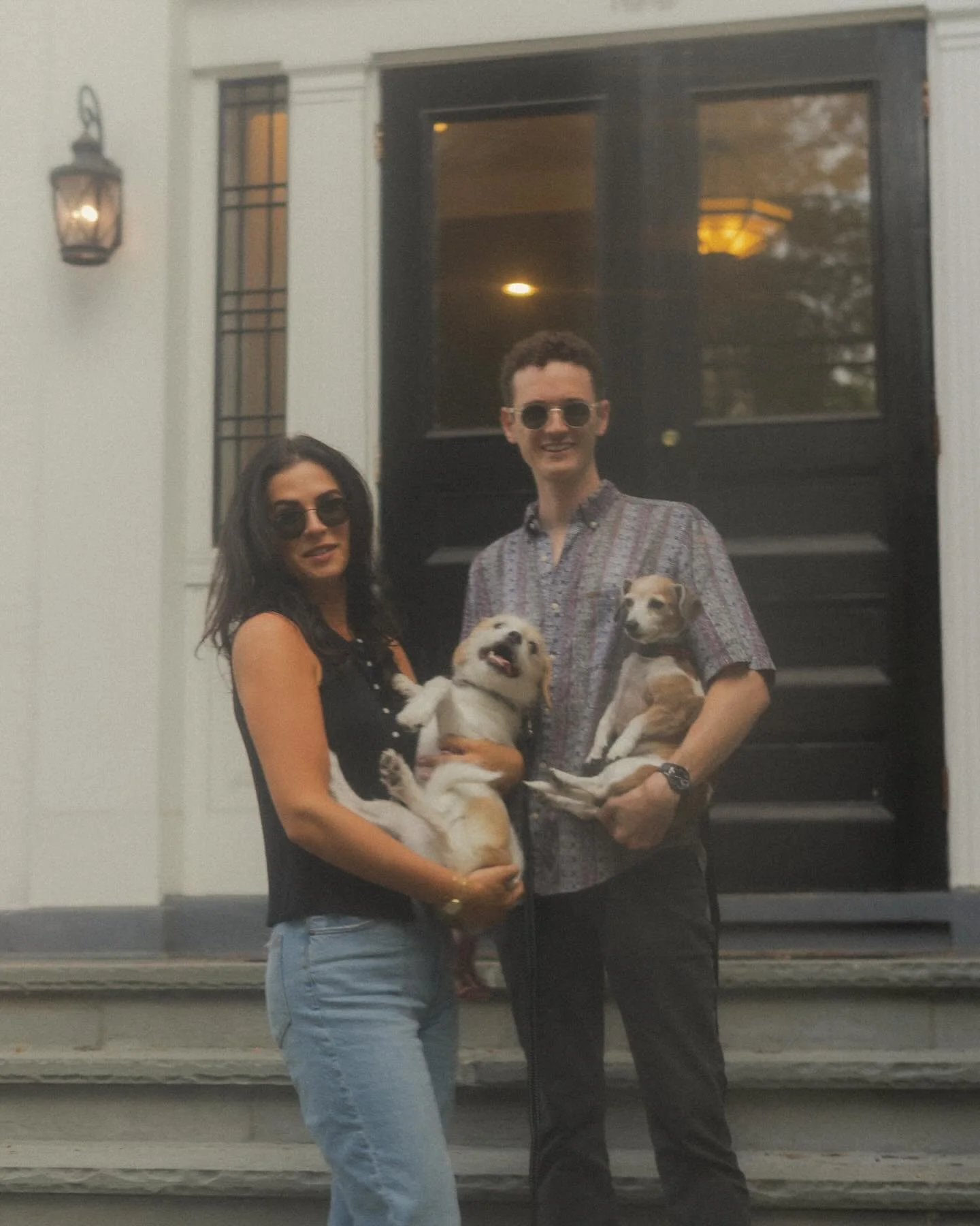 Dreaming about summer while watching the rain fall outside @arthurs1795 &amp; starting to see photo session books fill up for summer &amp; fall! Let&rsquo;s set something up!

Super excitingly noting, I will be taking photos for these two at their we