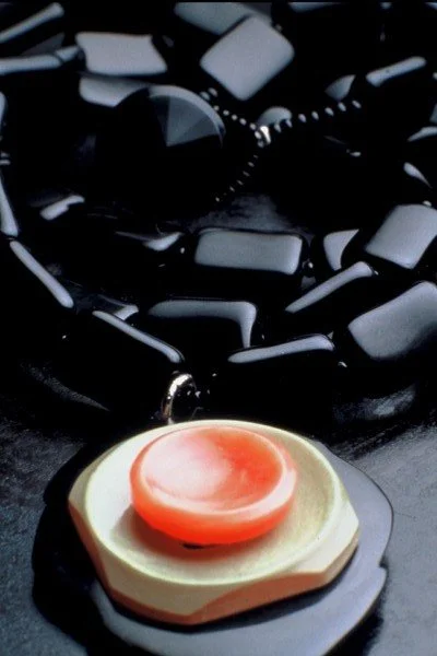 Jane Pollard Black Neckpiece 2005 Vintage buckles, buttons, glass beads, Czech glass beads Photo: Glen Thompson