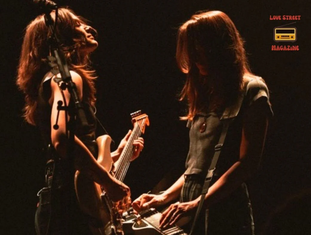 The Power of Sisterhood: Larkin Poe’s ‘Bloom’