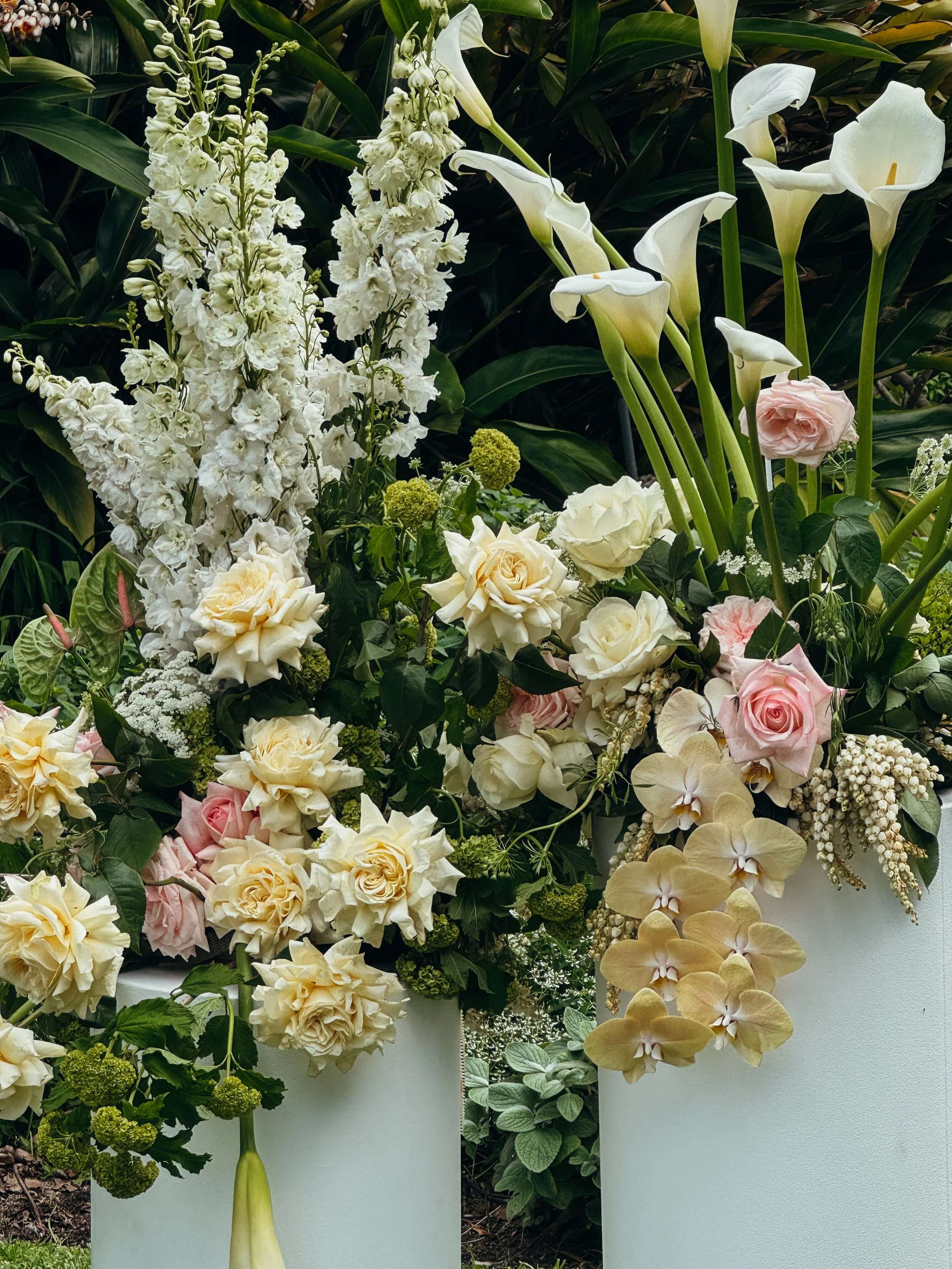 Fresh Event Blooms | the statement arrangement