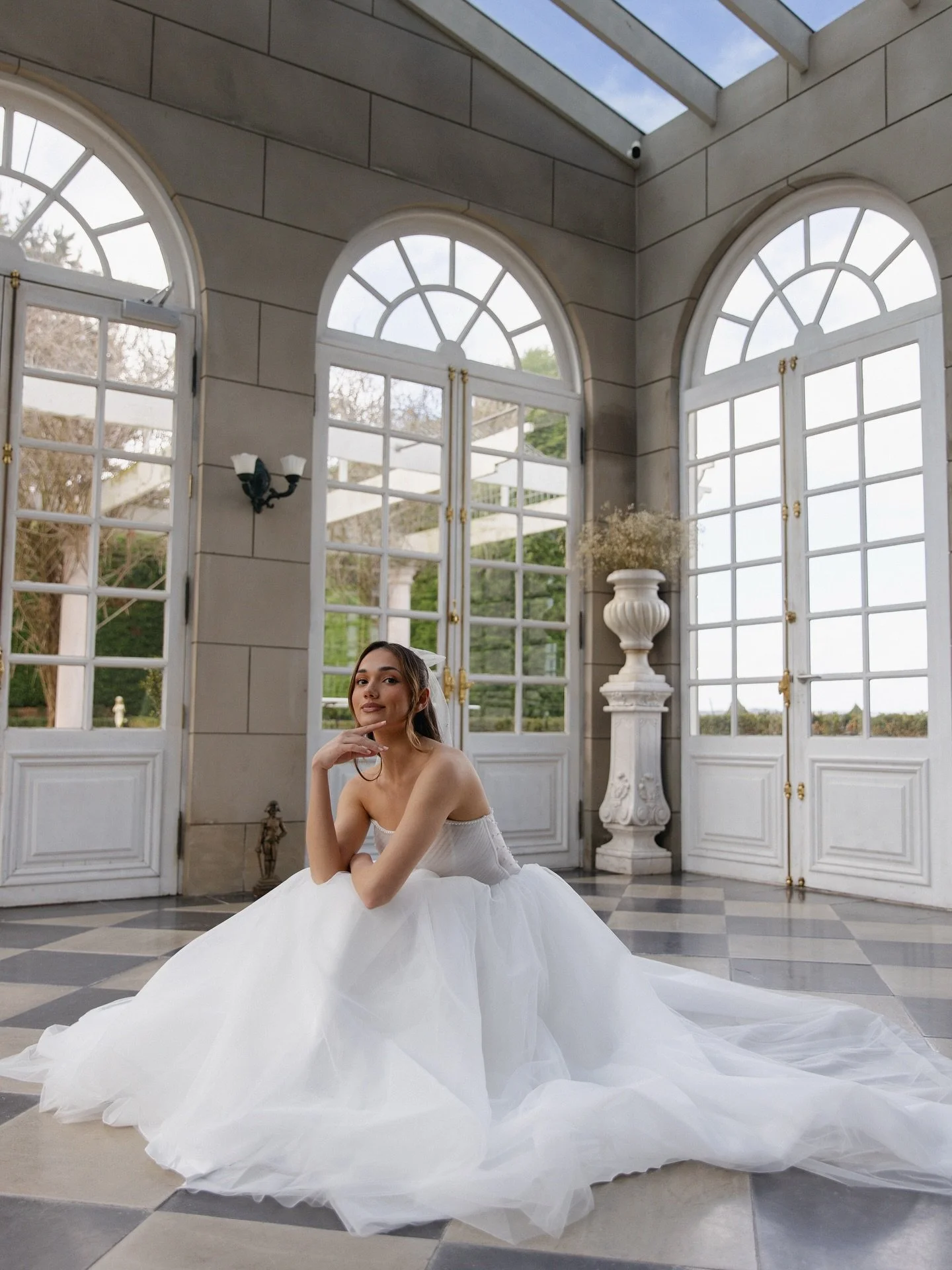 Charlotte ✨ Sarah Alouache 

Venue @campbellpointhouse 
Photography @tenacresagency 
Video Content @tenacresagency 
Dress @sarahalouachebridal 
Director @engaged_creative 
HMUA @cassandrarenee.mua 
Model @charlotte.hamilton