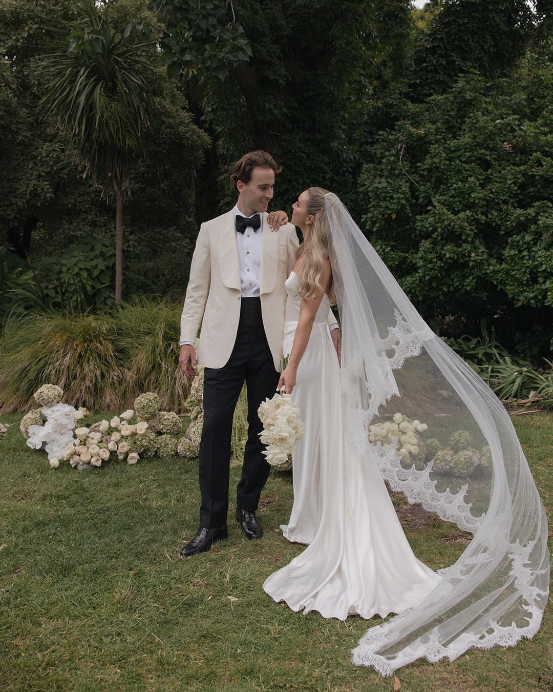 Brittany &amp; Antony 🤍

Venue @gardenshouseag 
Photography @tenacresagency 
Videography @tenacresagency 
Florist @piperandposie_ 
Hair @hairbychristined 
MUA @issyquinnxo 
Dress @divineatelier 
Dj @tommy_o_dwyer