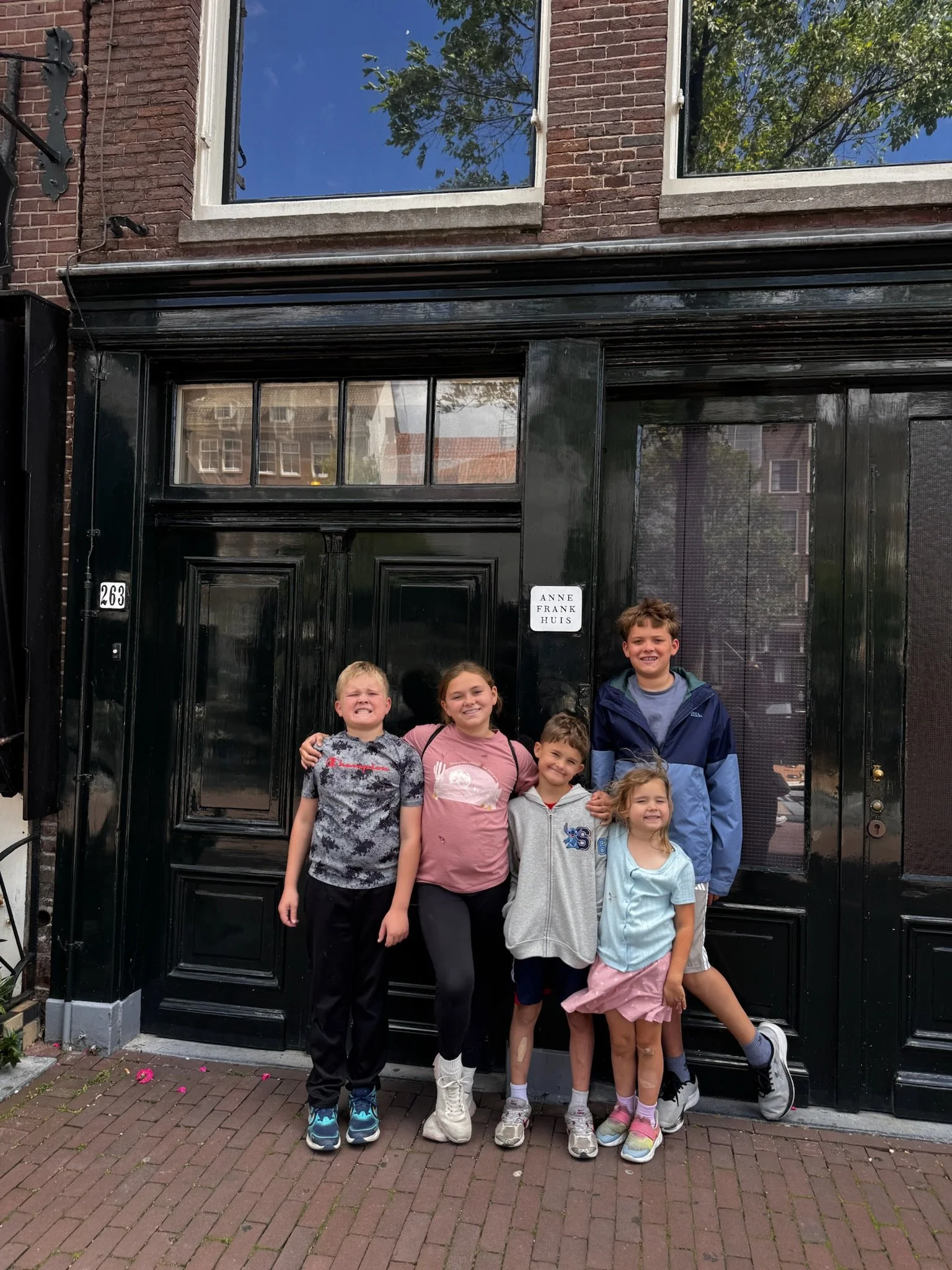 Episode #47: Amsterdam With Kids: Anne Frank House, Canal Cruise &amp; Layover Tips