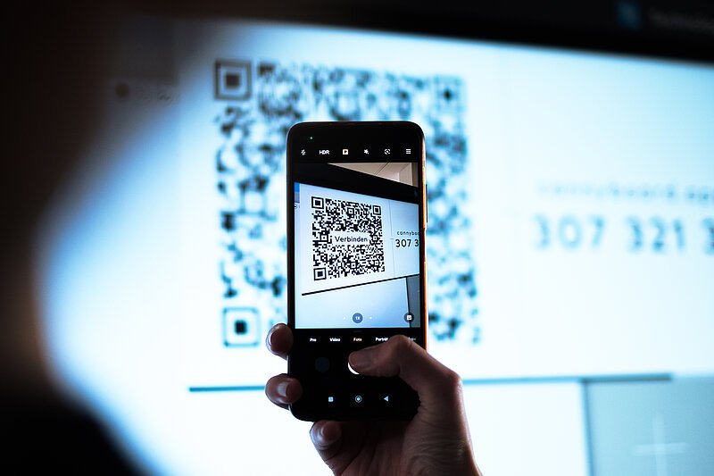 csm_Cannyboard-_Smartphone_verbinden_8957f0e818.jpg