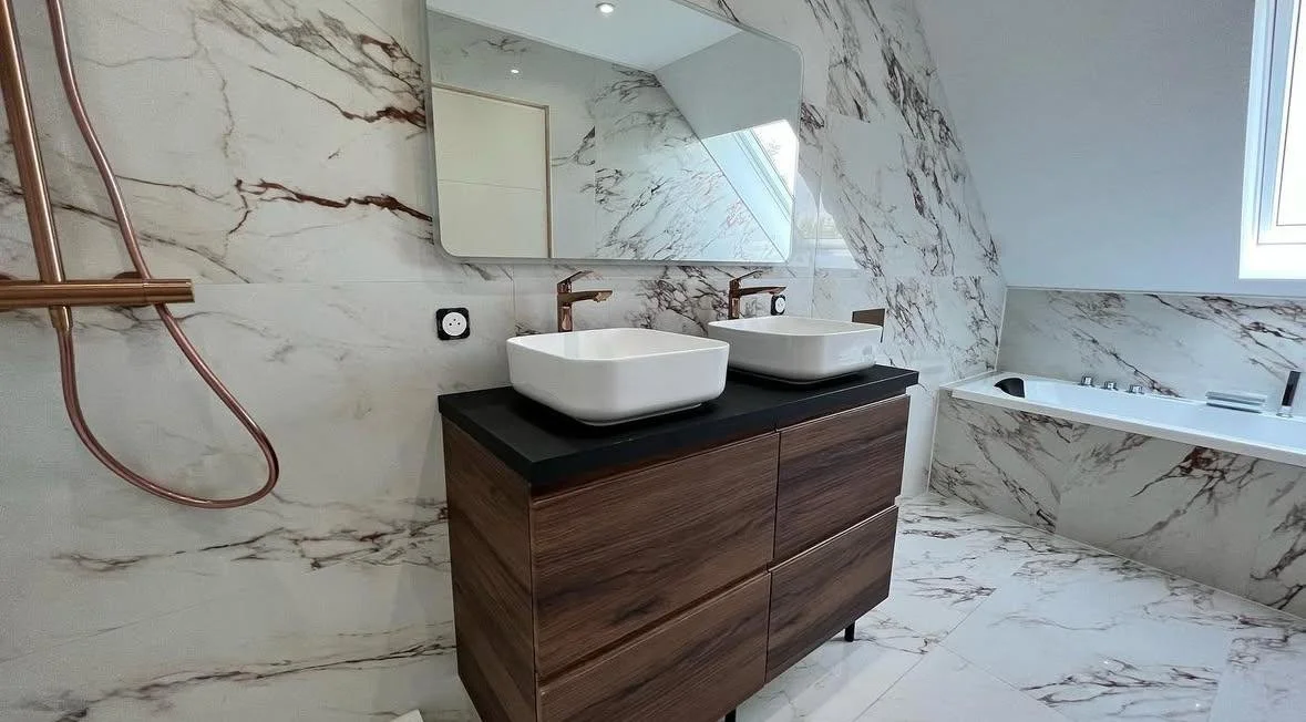 Rénovation salle de bain haut de gamme à Marcq-en-Baroeul par Bainova