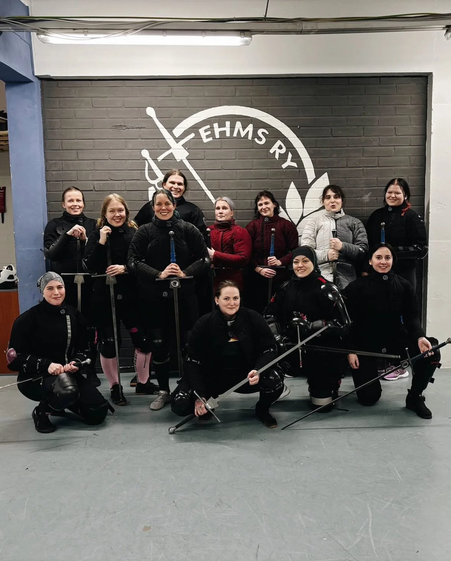 Earlier this year we had a record attendance at our Longsword URG training so of course a group photo was taken to celebrate it!

With this in mind we wanted to wish you all a happy New Year and hope we get to see many more of you during 2026 🥳

#hi