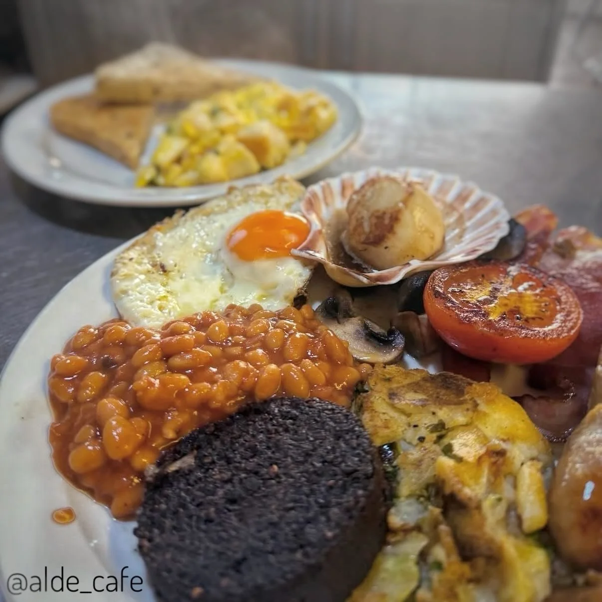 Some new breakfast plates from @alde_cafe @theviewontheterrace and @theatlasbar. Let&rsquo;s be honest, although hated by many, us lovers of black pudding simply fizz when it&rsquo;s offered on a plate 🥰. #blackpudding