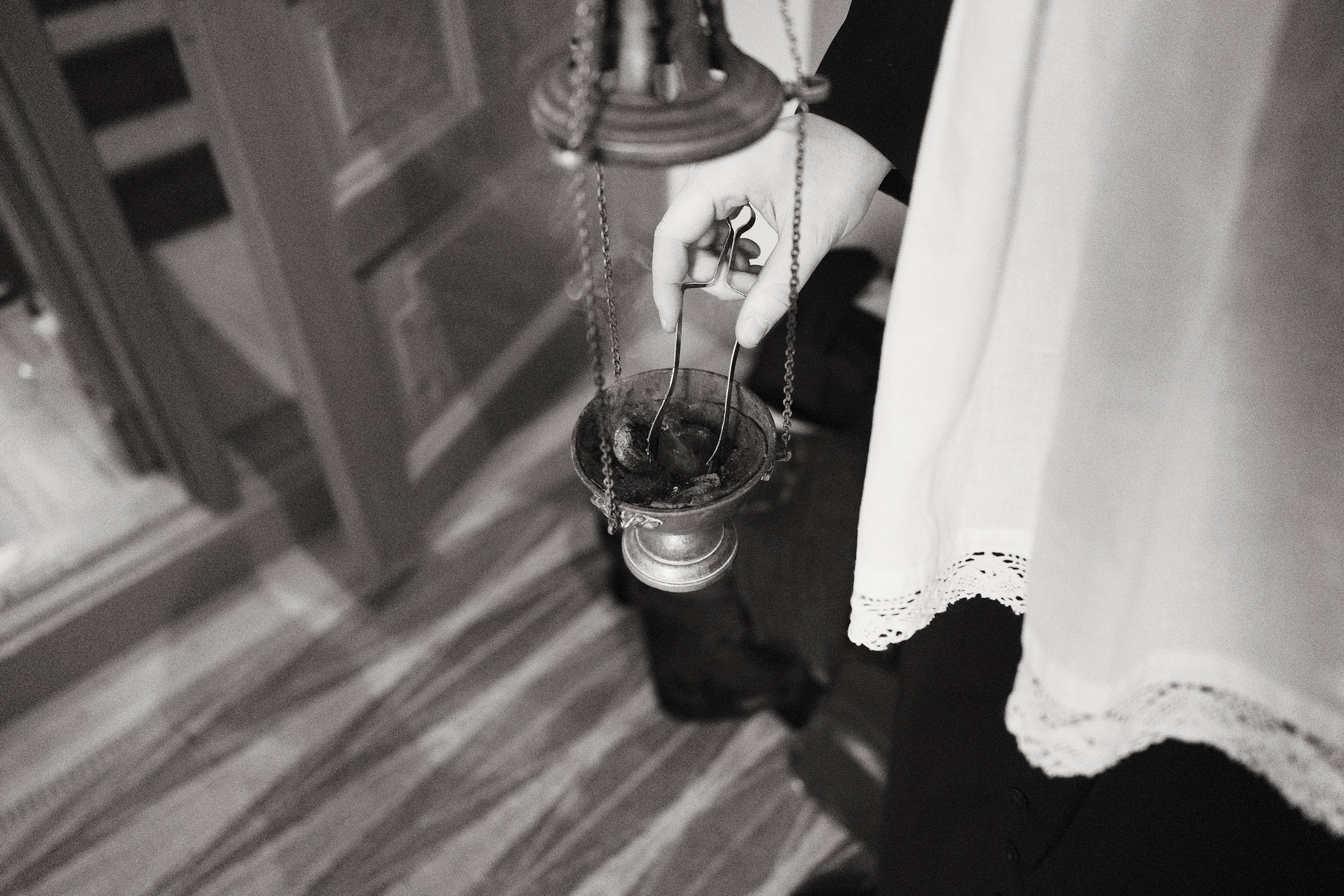 weddingsbyengblom-katolsk-ceremoni-rokelse-kyrka