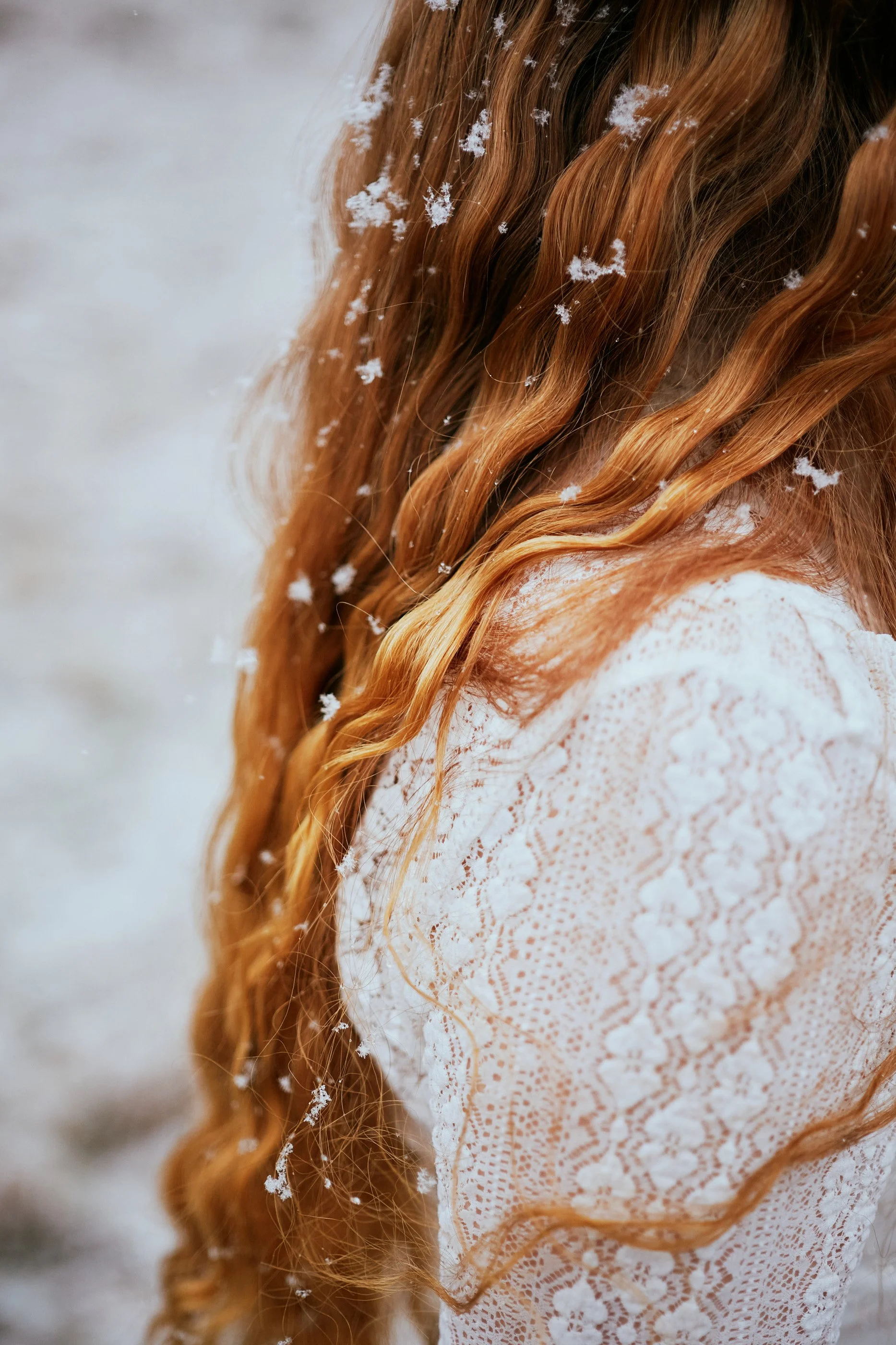 weddingsbyengblom-brud-detalj-sno-har