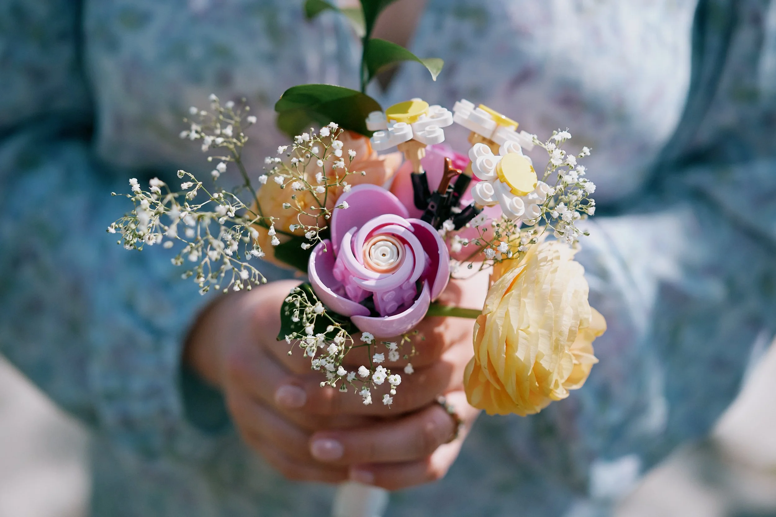 A Norwegian Wedding in Gothenburg — and a Bouquet Made of Lego