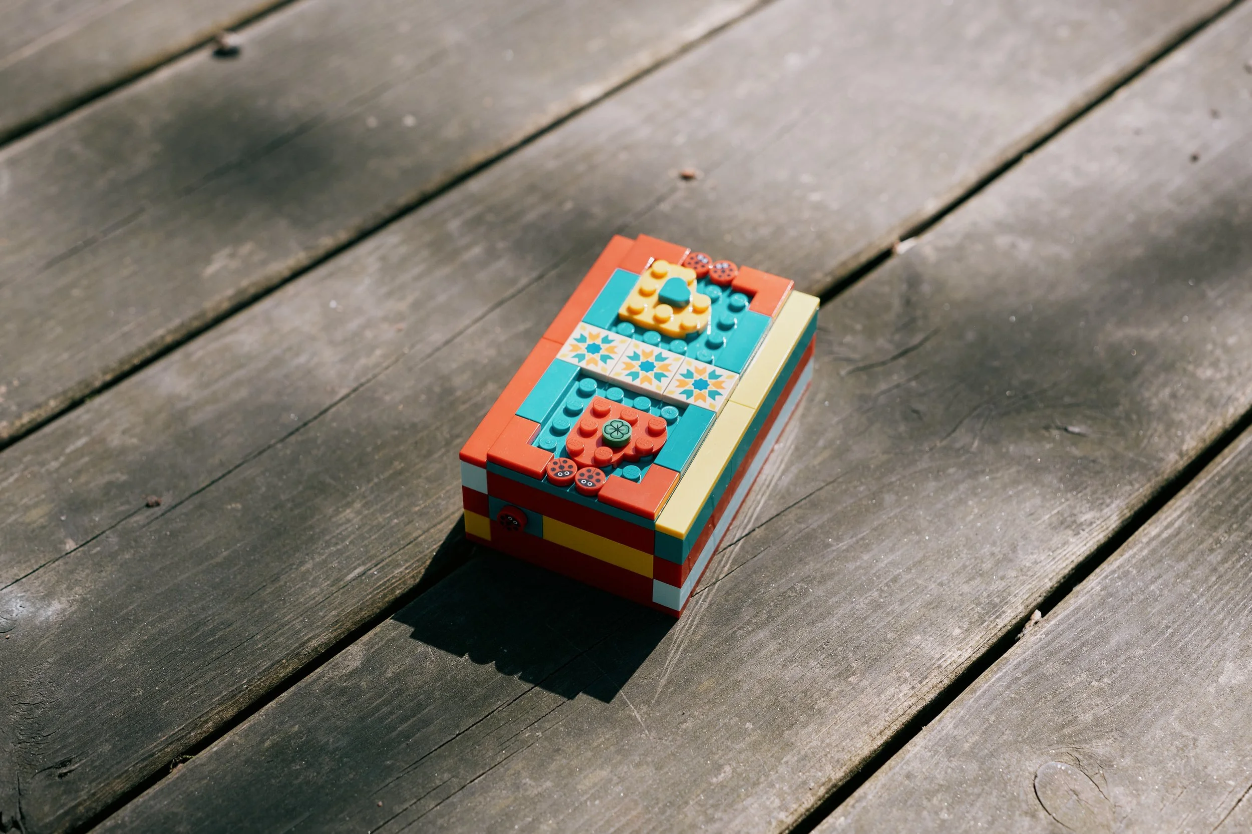 Lego ring box detail