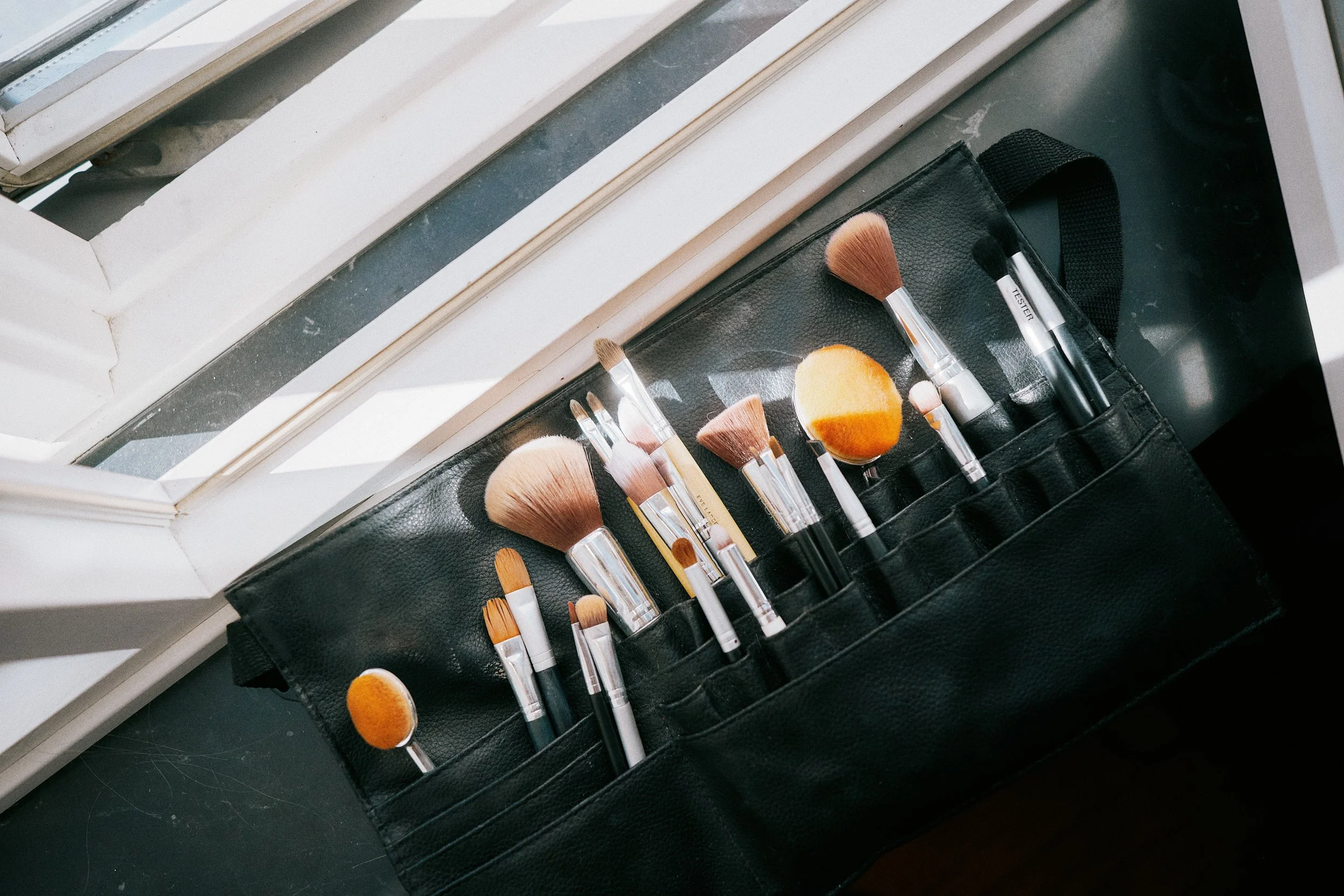 Bridal preparations at Dorsia Hotel in Gothenburg