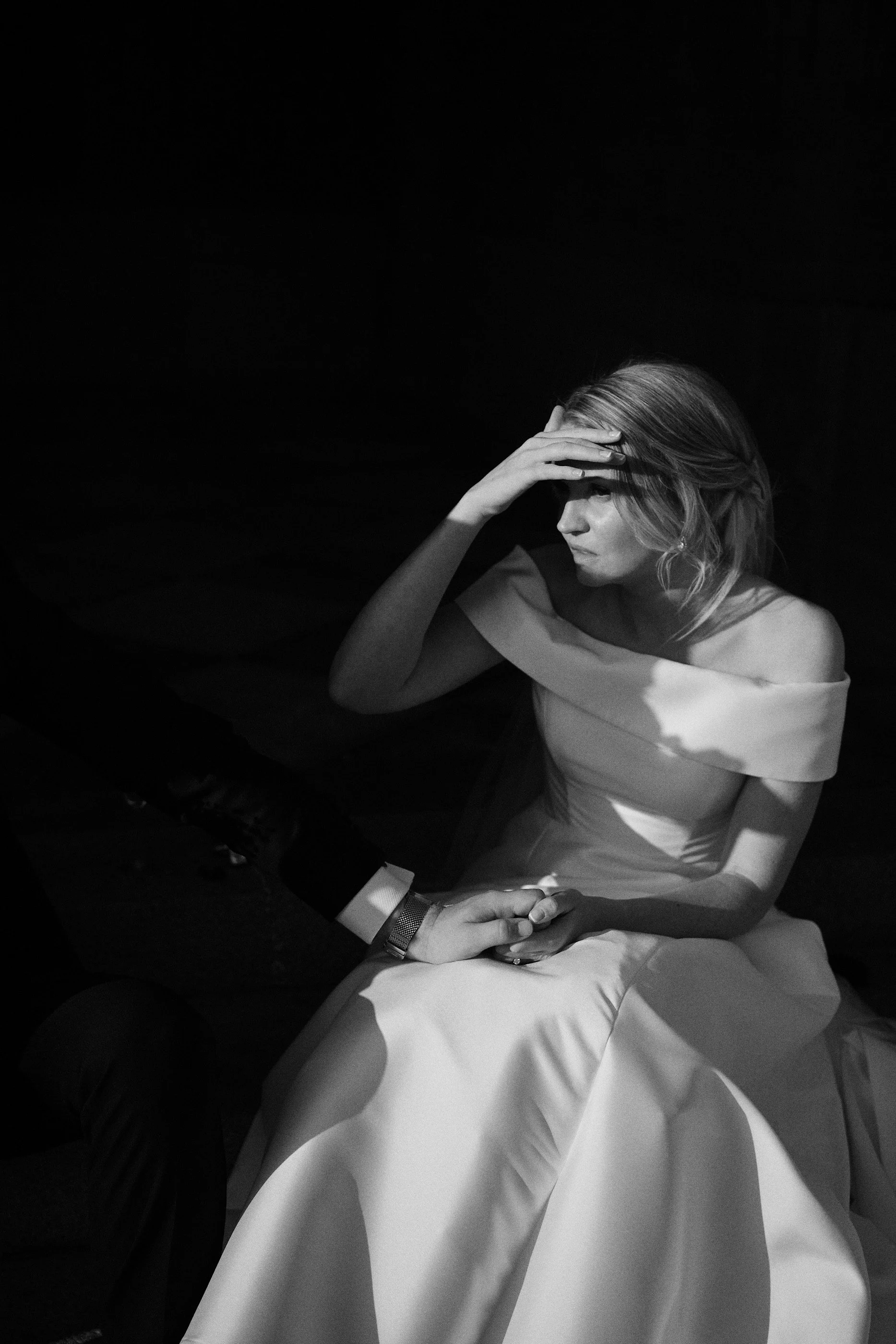 Bride portrait during wedding day in Gothenburg