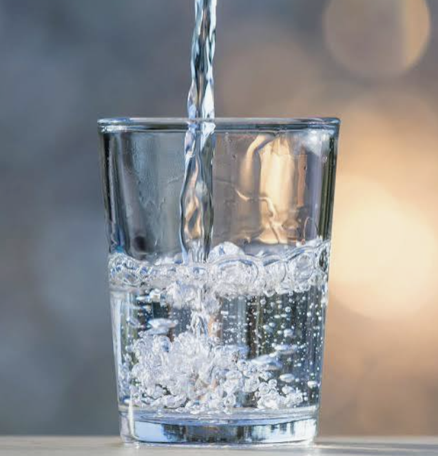 Water and Your Teeth: Does pH Matter?