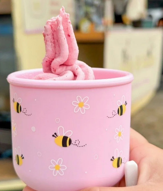 Snack pot - Bees.jpg