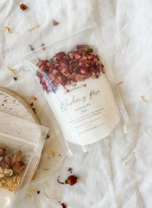 Hydrating milk soak - Blushing Rose.jpg