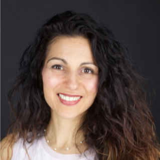 Episode 185 - Connecting Customer and Employee Experience with Tamar Cohen