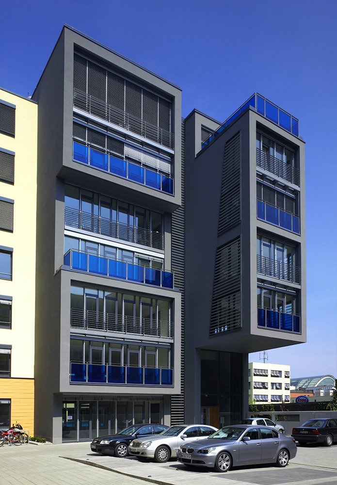 Bürogebäude in Hamburg. Reiner Ohms • Fotograf für Architektur