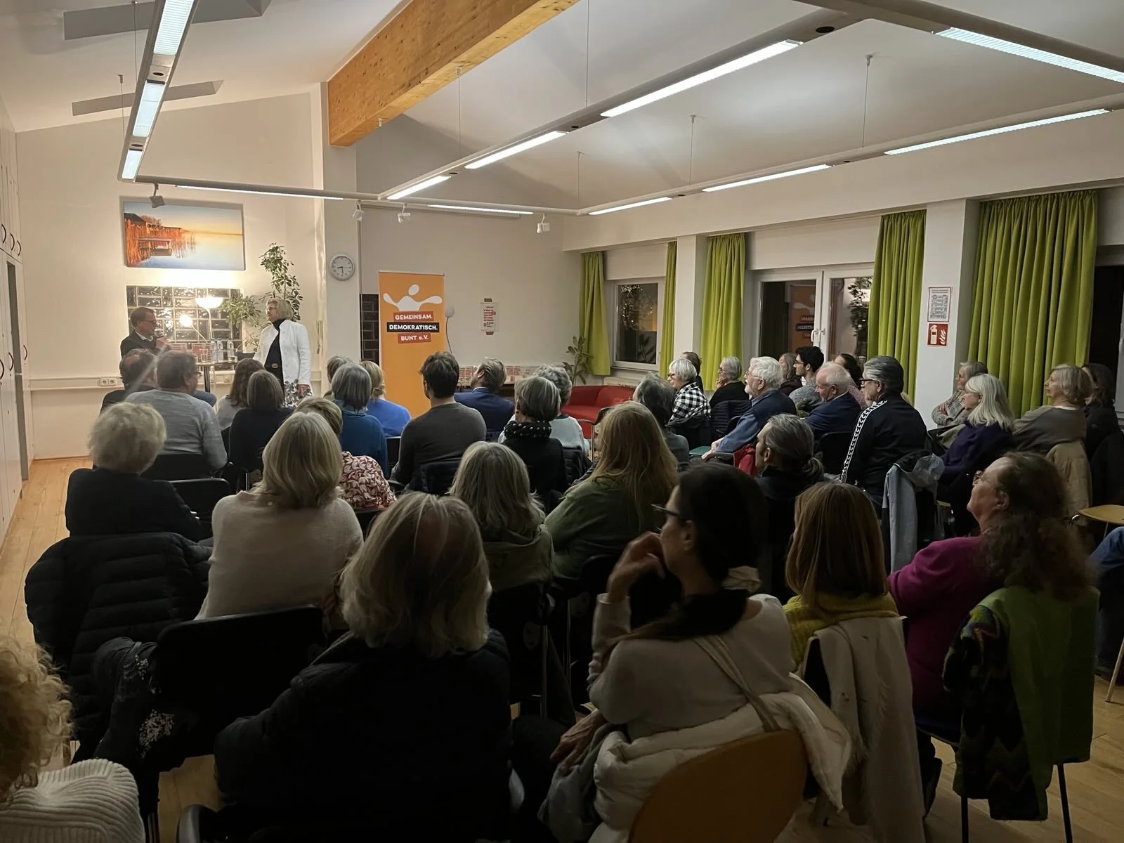 Buchvorstellung „ Je länger wir schweigen, desto mehr Mut werden wir brauchen“, 27.10.25