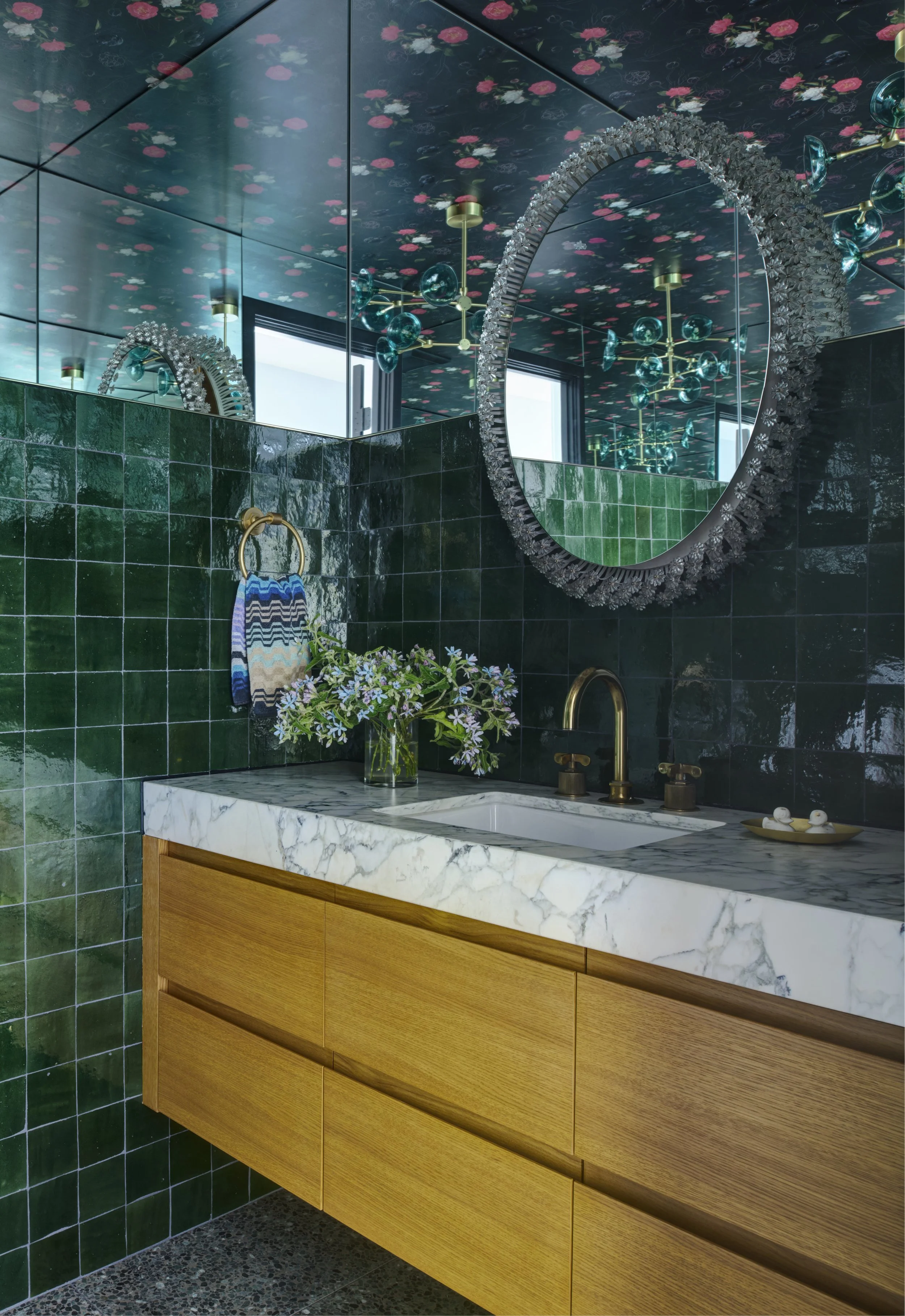 6A_Powder Room_Galli_Accord_NY-471.jpg