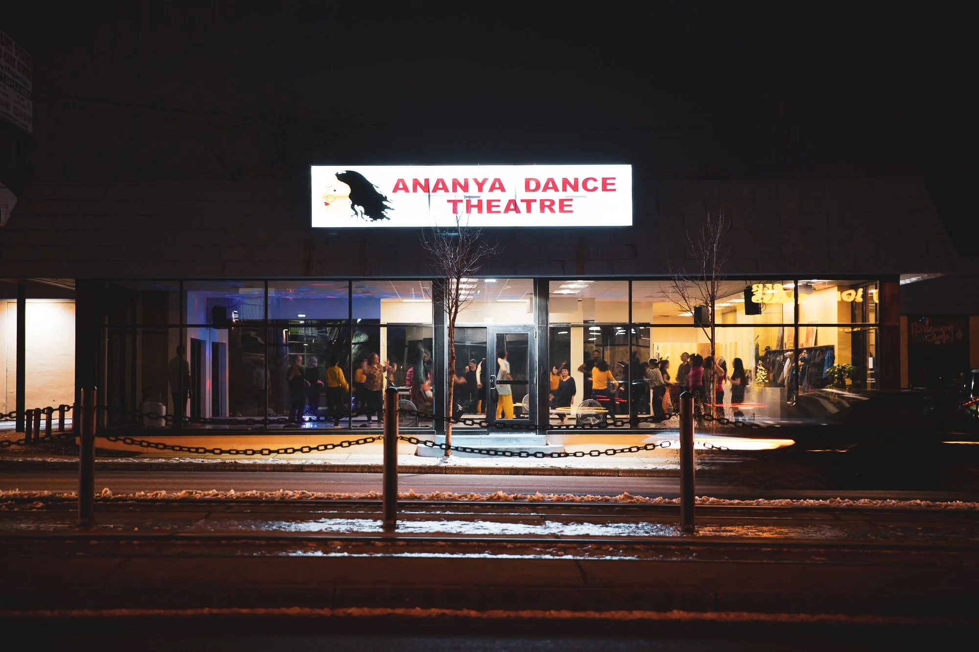 00 EXTERIOR BLISS.jpg