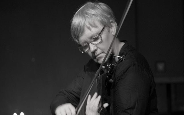 Mia Zabelka by Bernd Wendt 1.png