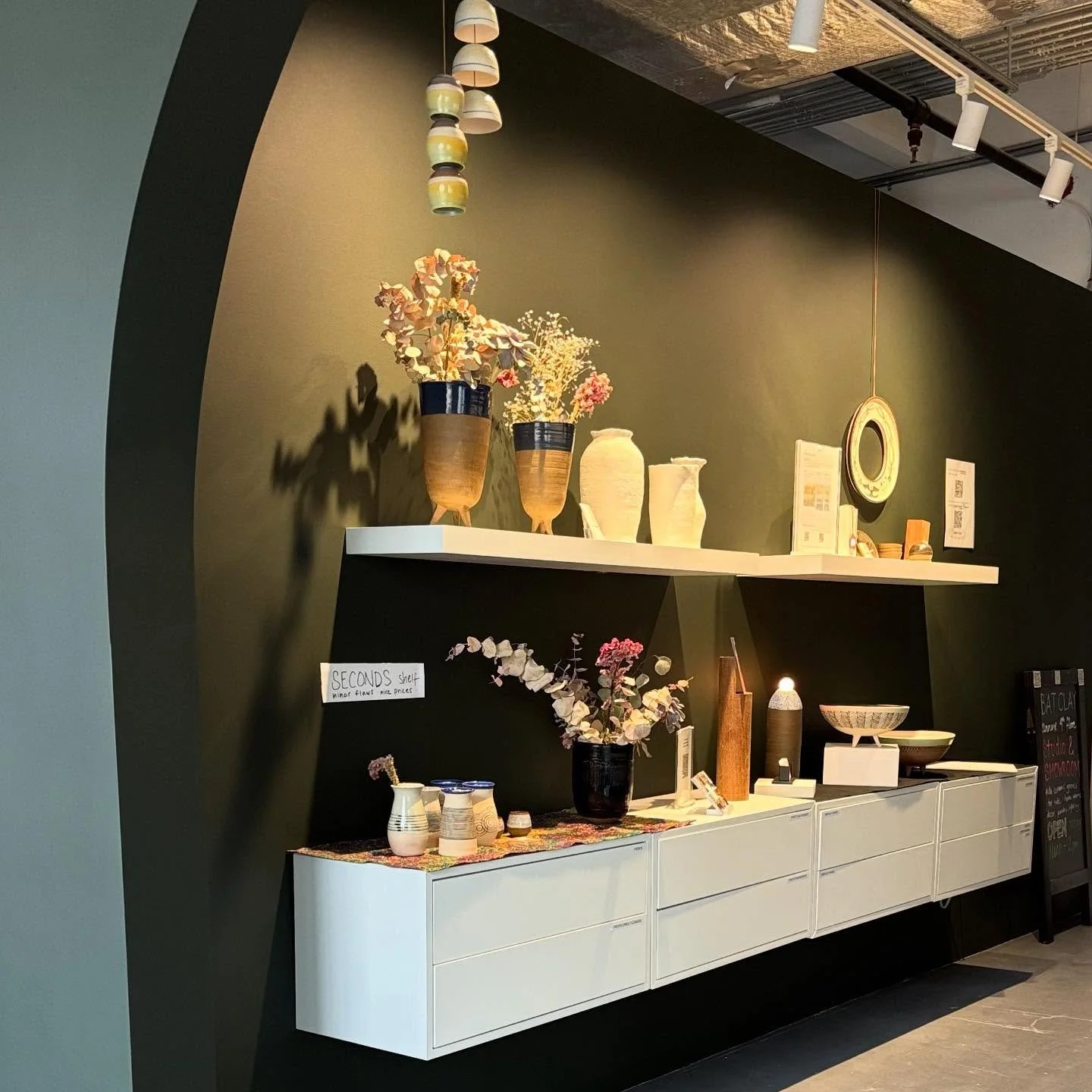 The BAT Clay showroom&rsquo;s got a new look! 👀🎨💅💚