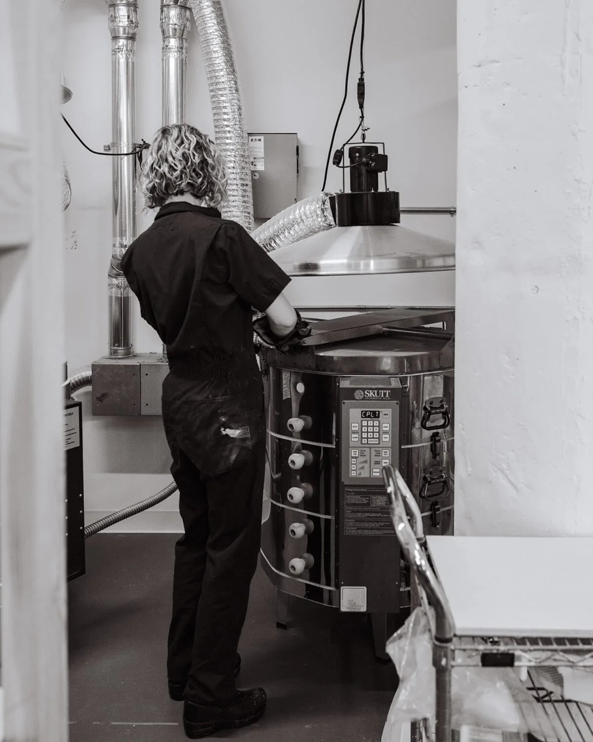 Is it time ? Glaze kiln ready to be cracked?

📷 @ckatherton @takeoutcreative