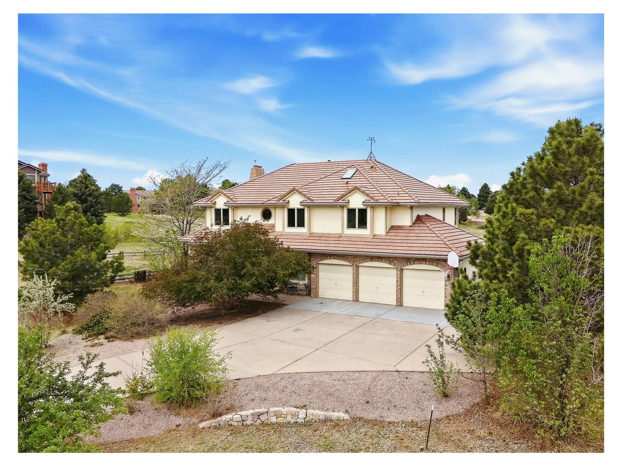 Pending| Centennial | $1,375,000