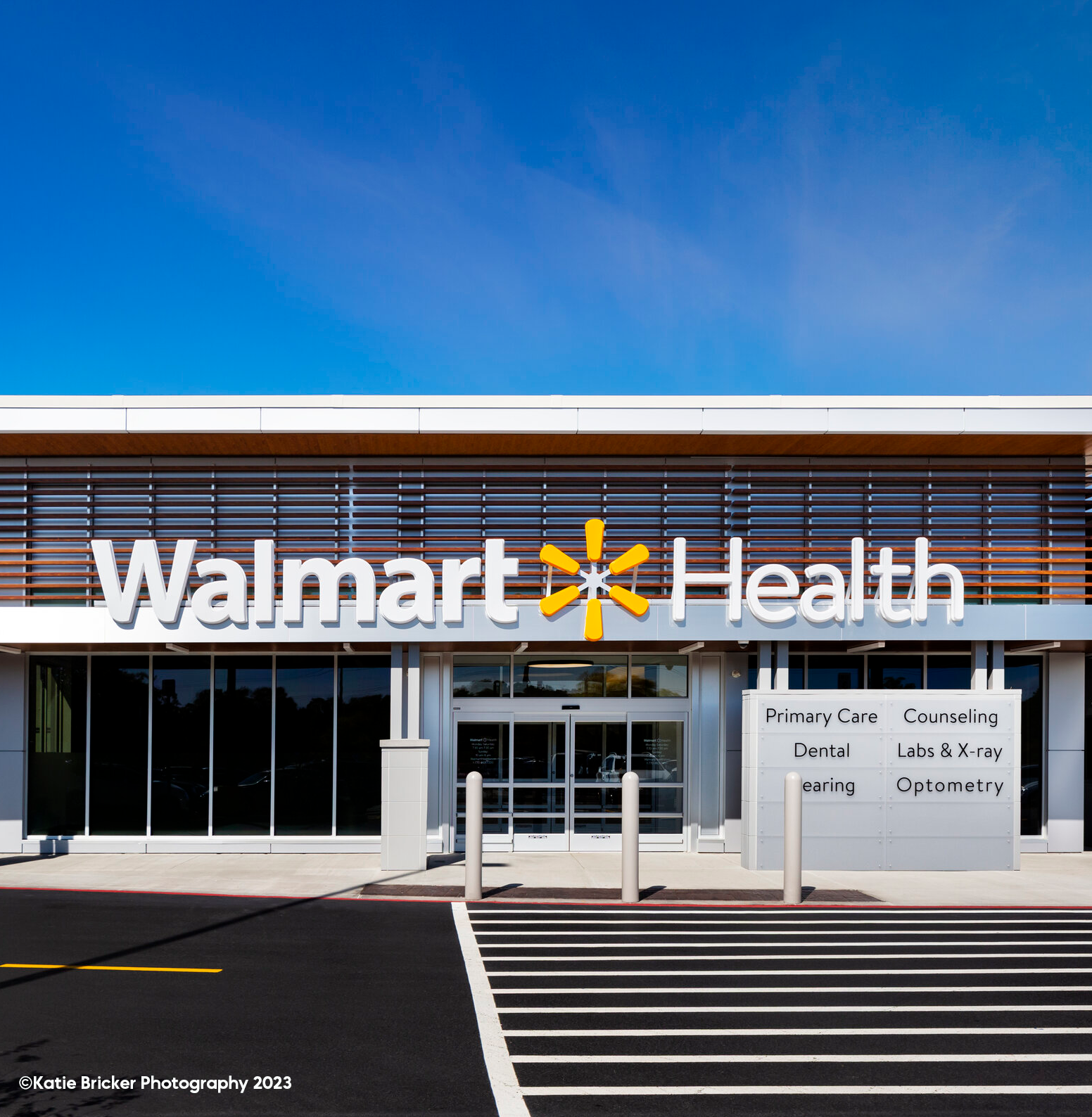 KBPHOTO_Massa_WalmartHealth_DALLAS__10.17.19__Exterior_Daytime_01.png