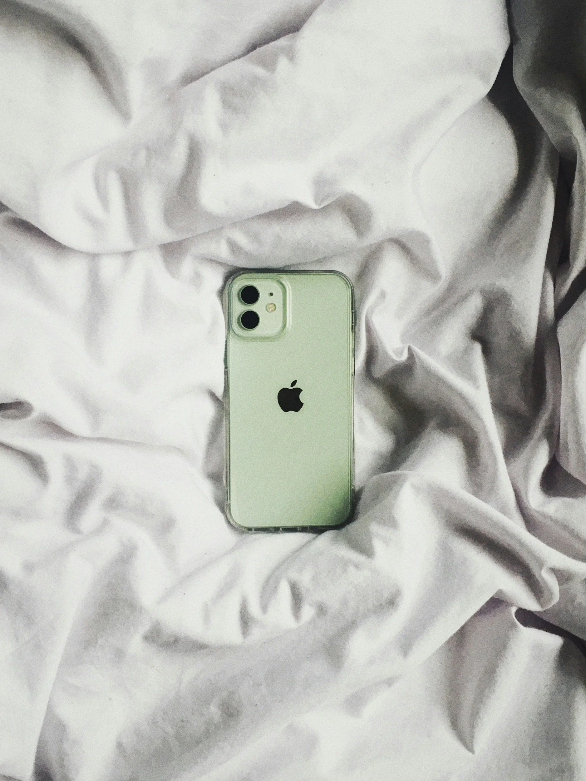 How to Practice Mindful Media Consumption