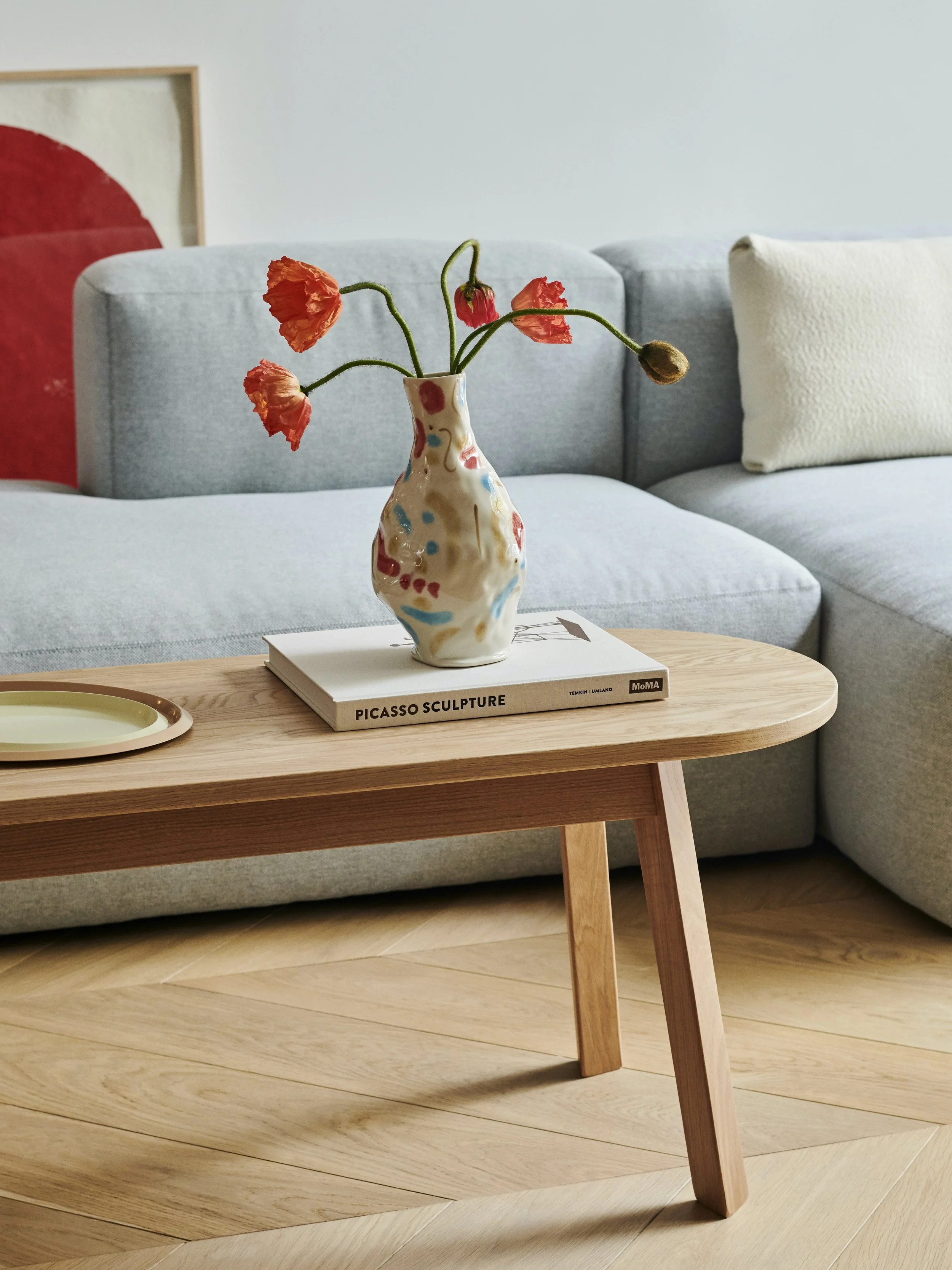 Mags Soft Low 2_5 seater comb 3 Mode 002_Triangle Leg Bench oiled oak_Jessica Hans Vase Miro.jpg