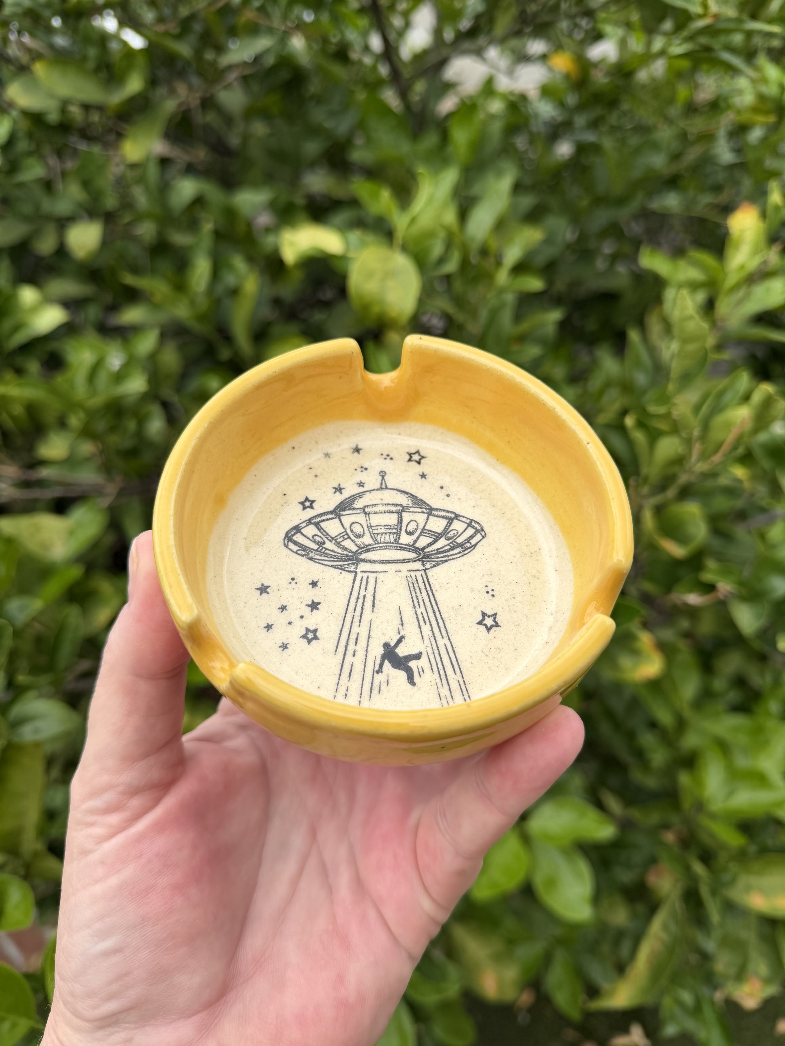 UFO Ashtray