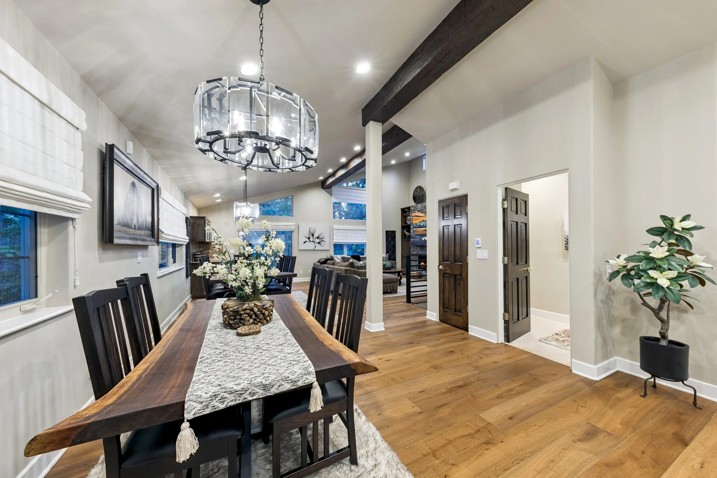 canopy-real-estate-909-southwood-blvd-dining-combo.jpg
